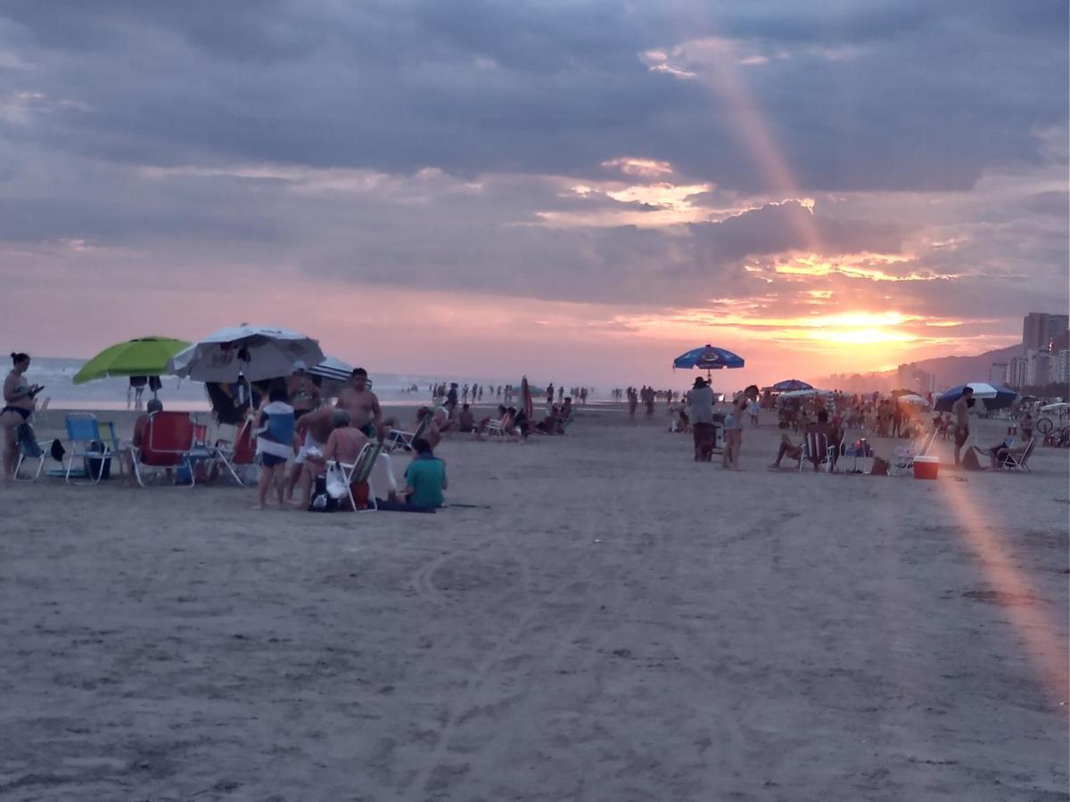 O Ap Do Fe - Apartamento Praia Grande - Vila Tupi Bagian luar foto